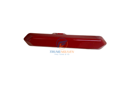 Nắp trang trí ca lăng Mazda 2 - D65F50724