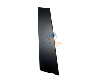 Ốp nhựa ngoài trụ cửa trước, phải - BHS250M10