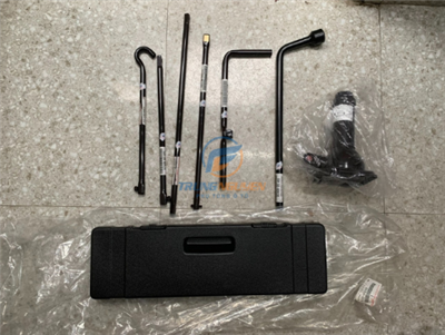 Bộ dụng cụ thay lốp dự phòng xe Lexus LX570 - 0911160150, 0915060030, 0911535110, 0911460070, 0911460080, 0911460090, 0911660020, 0912060210