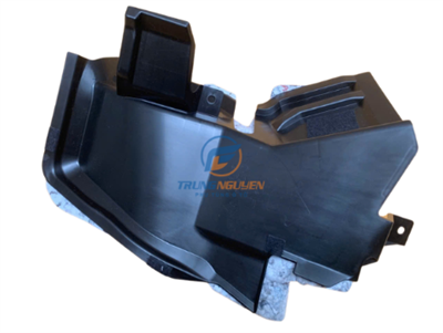 Ốp nhựa bắt trong khoang cốp sau phải Mazda 3 - BCJH688RX