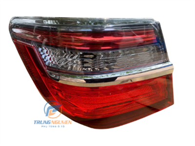 Đèn hậu ngoài trái Camry - 8156106680,81561-06680