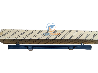 165930L040,16593-0L040